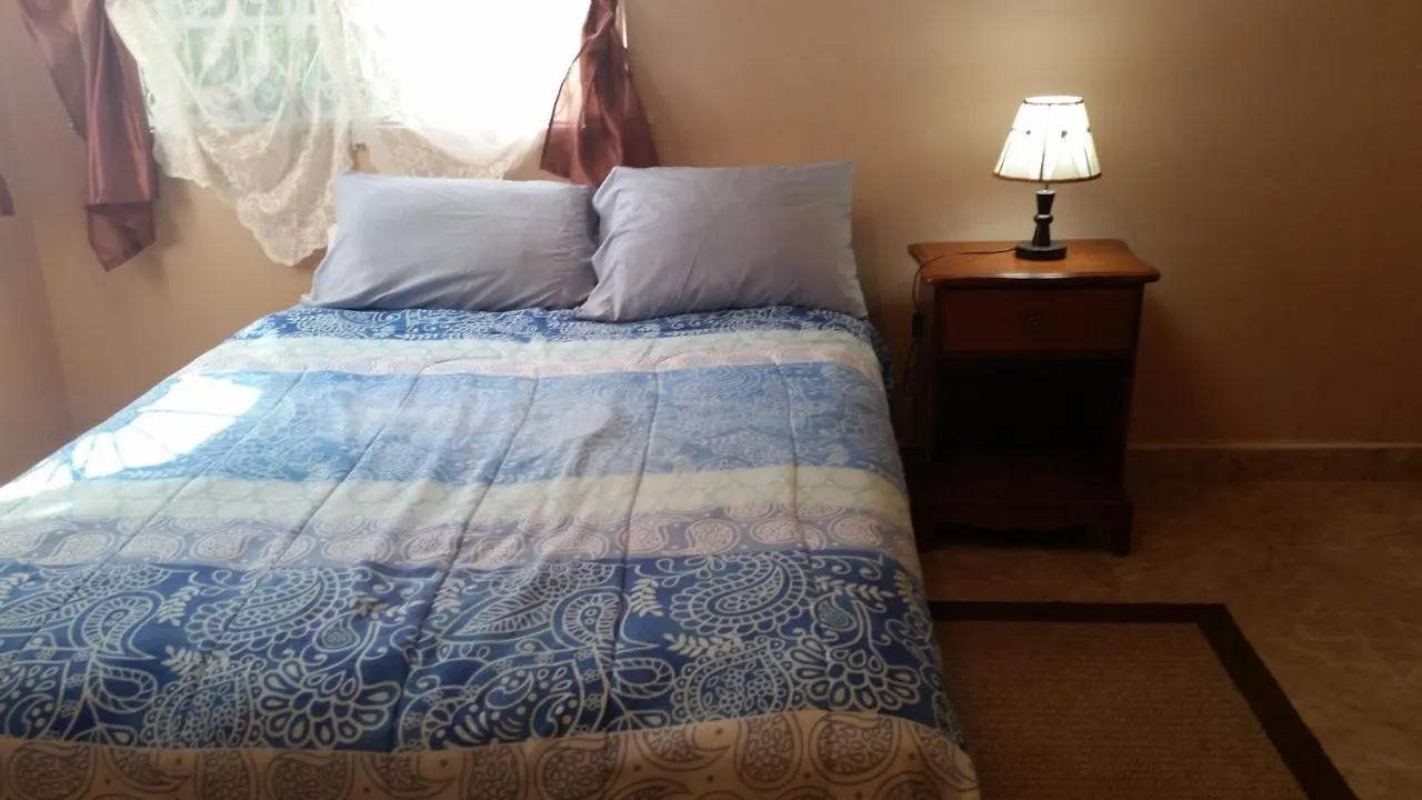 בית אירוח Whitehouse Villa Malvina